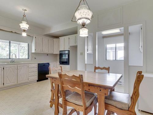 Coin-repas - 180 Rue Des Cèdres, Laval (Duvernay), QC - Indoor Photo Showing Dining Room