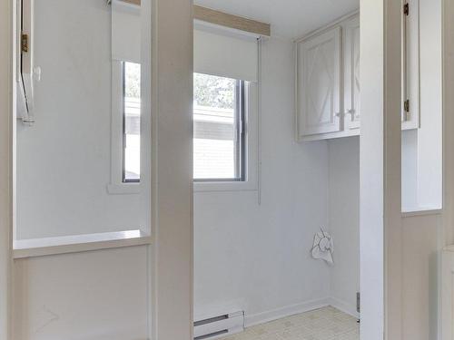 Laundry room - 180 Rue Des Cèdres, Laval (Duvernay), QC - Indoor Photo Showing Other Room