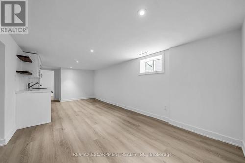 875 Fennell Avenue E, Hamilton, ON - Indoor Photo Showing Other Room