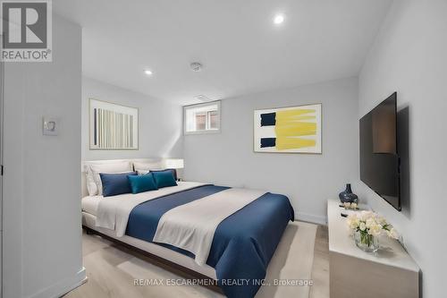 875 Fennell Avenue E, Hamilton, ON - Indoor Photo Showing Bedroom