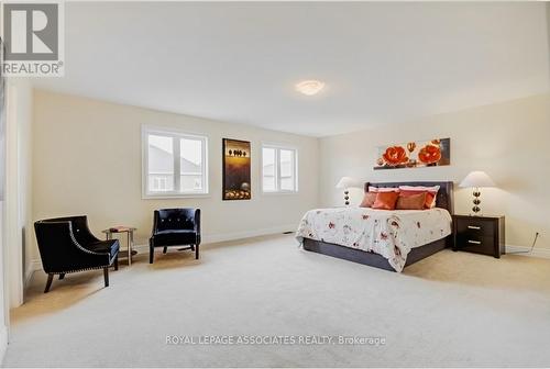 194 Gardiner Drive, Bradford West Gwillimbury, ON - Indoor Photo Showing Bedroom