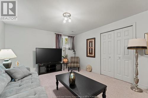 209 Irwin Avenue Unit# 9, Essex, ON - Indoor Photo Showing Other Room