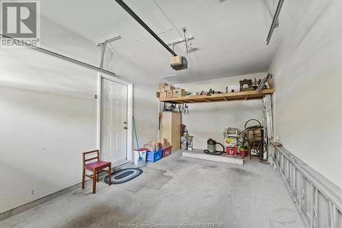 209 Irwin Avenue Unit# 9, Essex, ON - Indoor Photo Showing Garage