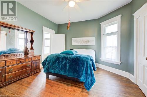 16 Edward Street, Drayton, ON - Indoor Photo Showing Bedroom