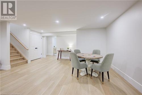 19 Carriage Crossing, Drayton, ON - Indoor Photo Showing Dining Room