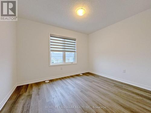 1911 Thames Circle, Milton, ON - Indoor Photo Showing Other Room