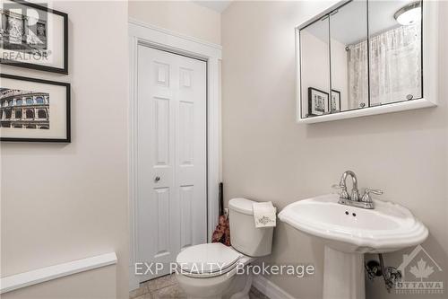 93 High Street, Prescott And Russell, ON - Indoor Photo Showing Bathroom