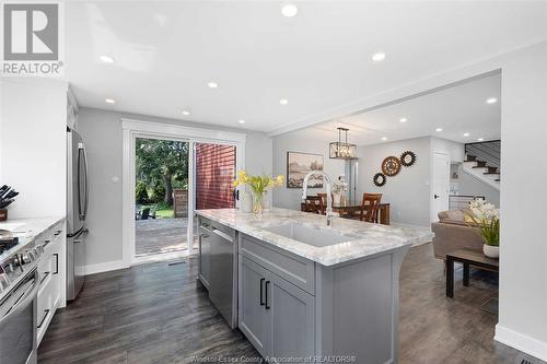 35 Mill Street, Kingsville, ON - Indoor Photo Showing Kitchen With Upgraded Kitchen