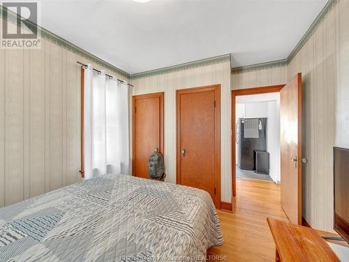 11 College Street, Chatham, ON - Indoor Photo Showing Bedroom