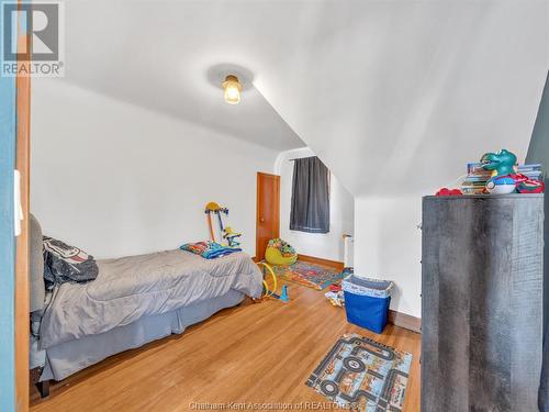 11 College Street, Chatham, ON - Indoor Photo Showing Bedroom