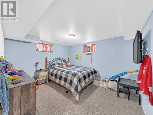 11 College Street, Chatham, ON - Indoor Photo Showing Bedroom