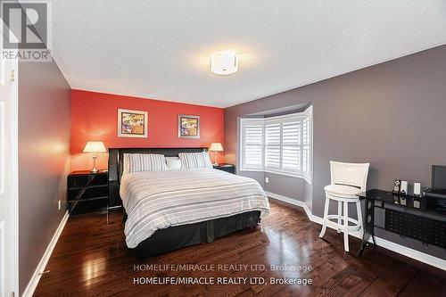 37 Everingham Circle, Brampton, ON - Indoor Photo Showing Bedroom