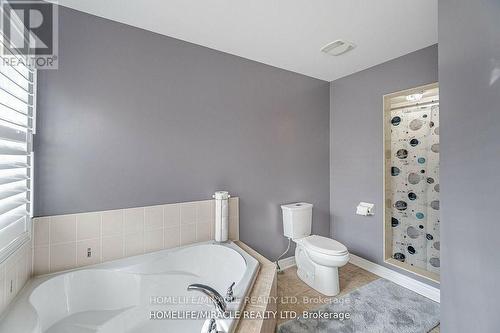 37 Everingham Circle, Brampton, ON - Indoor Photo Showing Bathroom