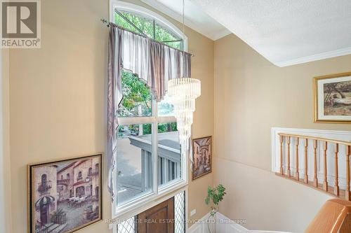 2130 Autumn Breeze Drive N, Mississauga, ON - Indoor Photo Showing Other Room