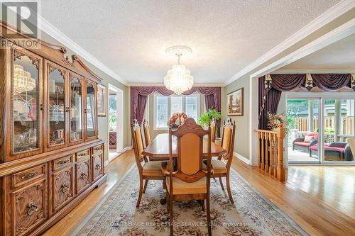 2130 Autumn Breeze Drive N, Mississauga, ON - Indoor Photo Showing Dining Room