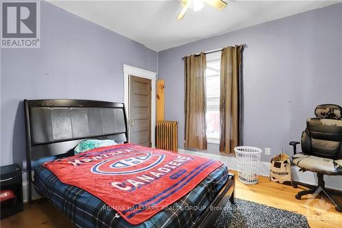 11 Glen Avenue, Smiths Falls, ON - Indoor Photo Showing Bedroom