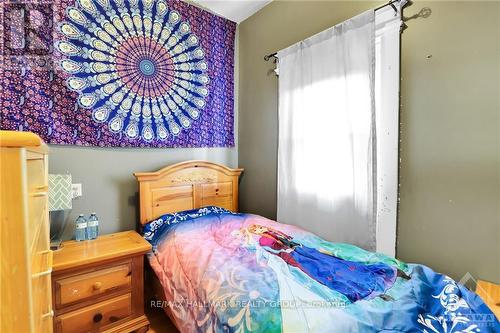 11 Glen Avenue, Smiths Falls, ON - Indoor Photo Showing Bedroom