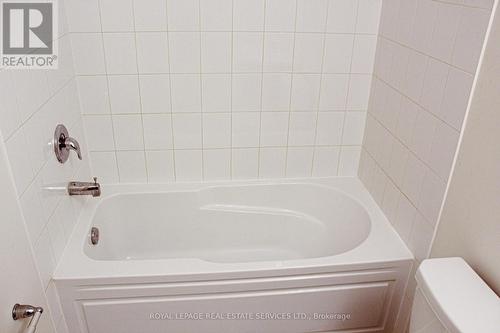 73 Holder Drive, Brantford, ON - Indoor Photo Showing Bathroom