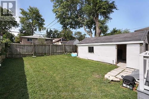 2325 Chandler Road, Windsor, ON - Outdoor