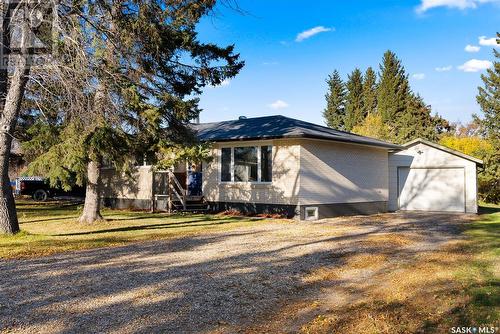 124 3Rd Street Ne, Ituna, SK - Outdoor