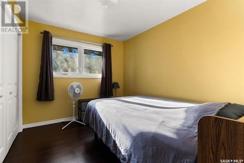 124 3Rd Street Ne, Ituna, SK - Indoor Photo Showing Bedroom