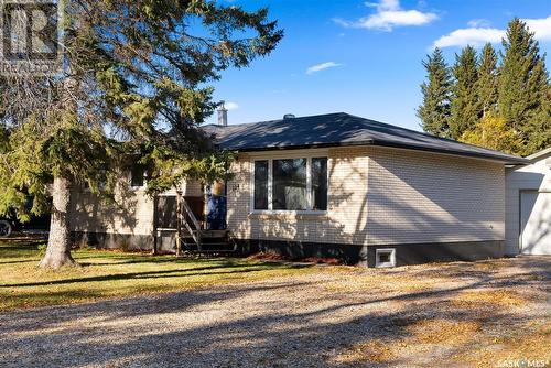 124 3Rd Street Ne, Ituna, SK - Outdoor