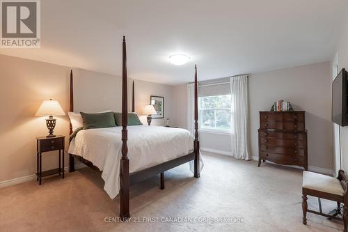 178 Guildford Crescent, London, ON - Indoor Photo Showing Bedroom