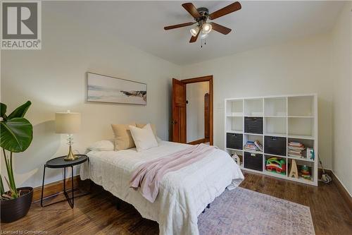 27 Bruder Avenue, Kitchener, ON - Indoor Photo Showing Bedroom