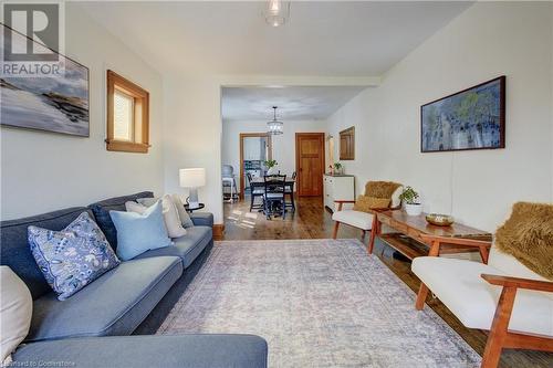 27 Bruder Avenue, Kitchener, ON - Indoor Photo Showing Living Room