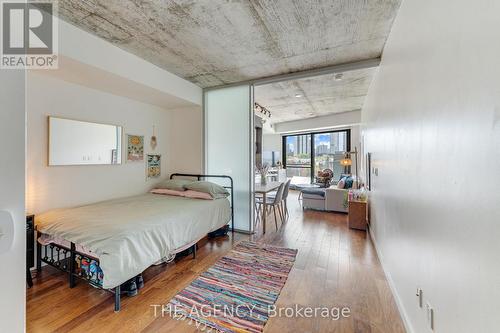 624 - 51 Trolley Crescent, Toronto, ON - Indoor Photo Showing Bedroom