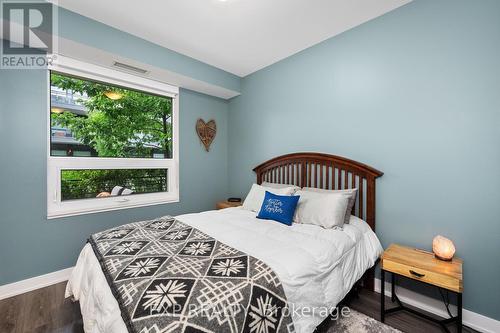 B107 - 271 Sea Ray Avenue, Innisfil, ON - Indoor Photo Showing Bedroom