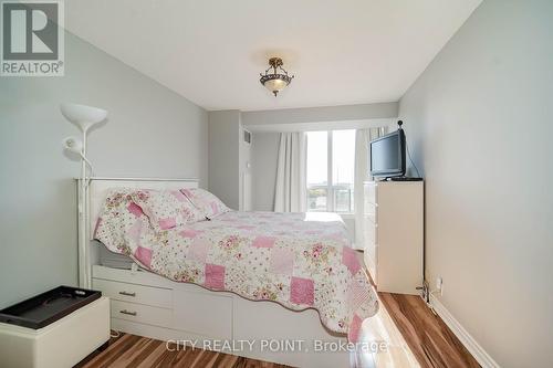 807 - 1720 Eglington Avenue E, Toronto, ON - Indoor Photo Showing Bedroom