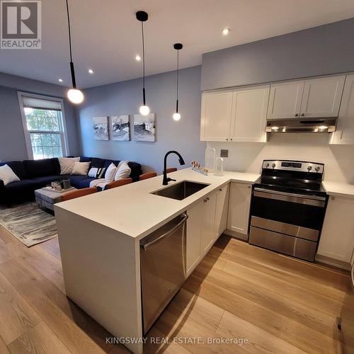 74B Coxwell Avenue, Toronto, ON - Indoor Photo Showing Kitchen