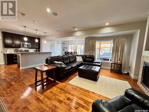 422 Willowgrove Crescent, Saskatoon, SK - Indoor Photo Showing Living Room With Fireplace