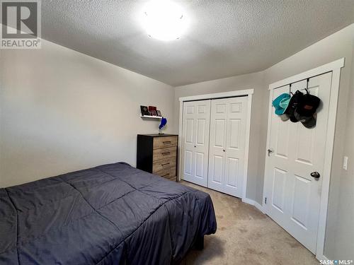 422 Willowgrove Crescent, Saskatoon, SK - Indoor Photo Showing Bedroom