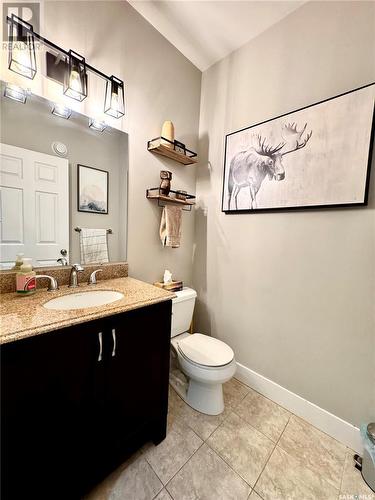 422 Willowgrove Crescent, Saskatoon, SK - Indoor Photo Showing Bathroom