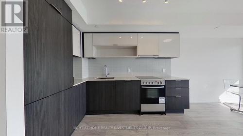 2007 - 159 Wellesley Street E, Toronto, ON - Indoor Photo Showing Kitchen