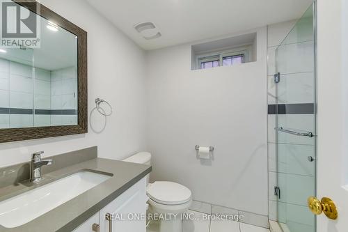 459 Ceremonial Drive, Mississauga, ON - Indoor Photo Showing Bathroom