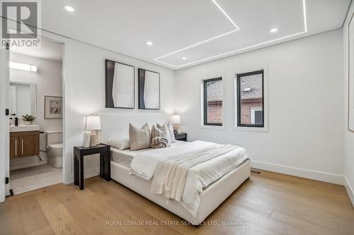 1657 Glenvista Drive, Oakville, ON - Indoor Photo Showing Bedroom