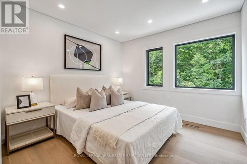 1657 Glenvista Drive, Oakville, ON - Indoor Photo Showing Bedroom