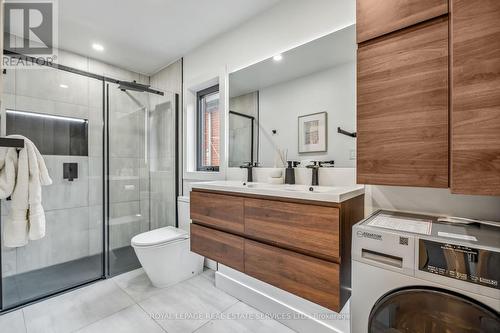 1657 Glenvista Drive, Oakville, ON - Indoor Photo Showing Bathroom