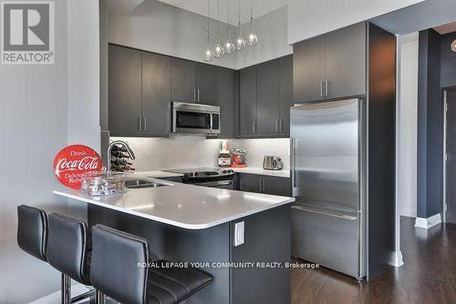 1806 - 25 Fontenay Court, Toronto, ON - Indoor Photo Showing Kitchen With Double Sink With Upgraded Kitchen