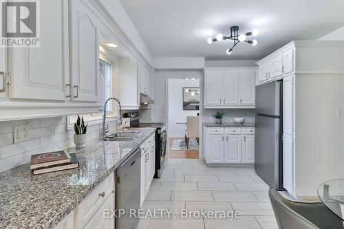 3469 Rockwood Drive, Burlington (Roseland), ON - Indoor Photo Showing Kitchen With Double Sink