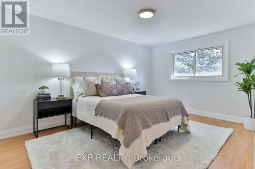 3469 Rockwood Drive, Burlington (Roseland), ON - Indoor Photo Showing Bedroom