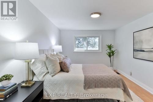 3469 Rockwood Drive, Burlington (Roseland), ON - Indoor Photo Showing Bedroom