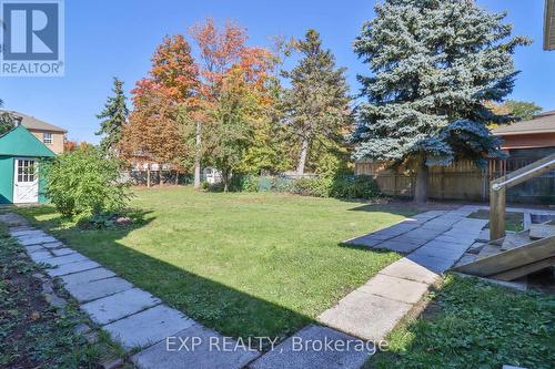 3469 Rockwood Drive, Burlington (Roseland), ON - Outdoor