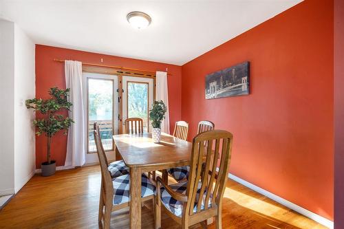 26 West Avenue, Winnipeg, MB - Indoor Photo Showing Dining Room