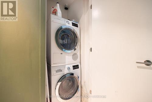 412 - 90 Broadview Avenue, Toronto, ON - Indoor Photo Showing Laundry Room