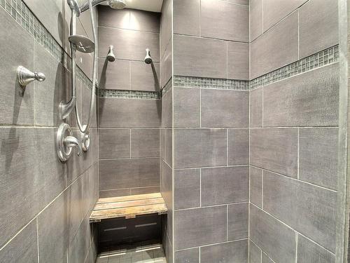 Bathroom - 401 7E Avenue, Barraute, QC - Indoor Photo Showing Bathroom