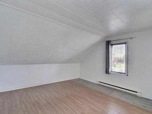 Bedroom - 401 7E Avenue, Barraute, QC - Indoor Photo Showing Other Room